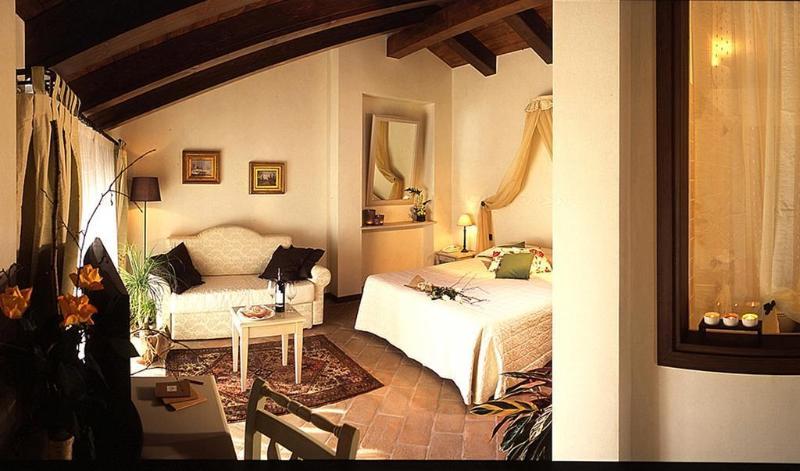 Relais Bella Rosina Pool & Spa La Cassa Buitenkant foto